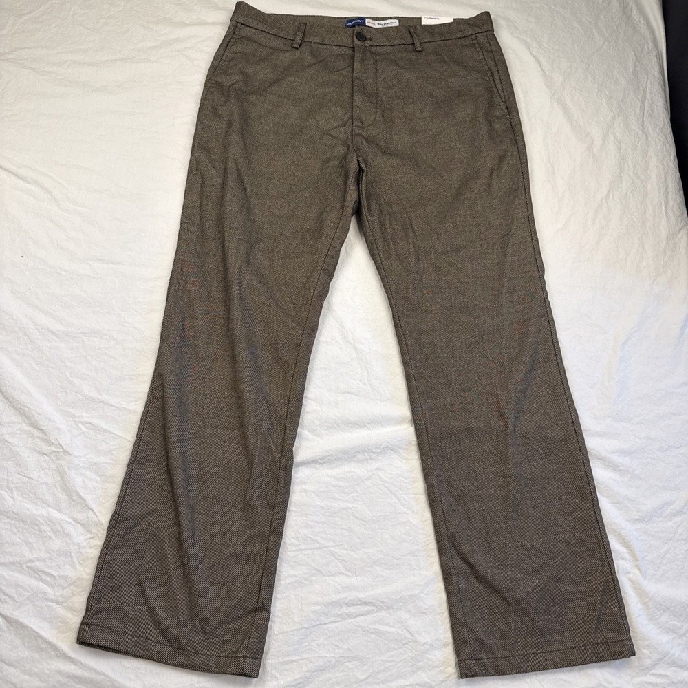 NWT Old Navy Men's 90s Straight Chino Pants Size 34/30 Brown Herringbone Pattern